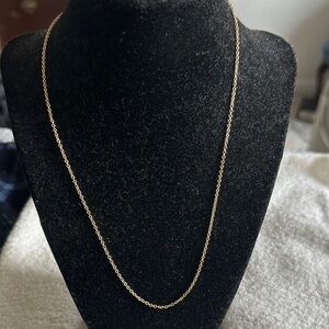 Elegant Silver Chain Necklace